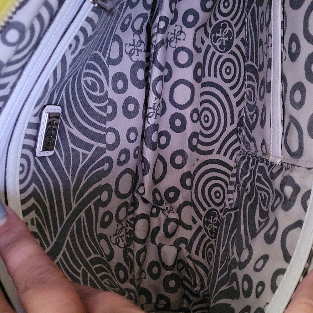 Purse - Picture 2 of 2
